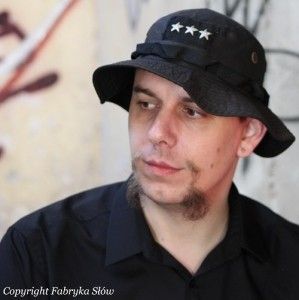Nie jestem pisarzem, ja po prostu napisałem książkę