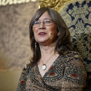 Fantastyka tworzy pęknięcia w postrzeganiu świata. Wywiad z Robin Hobb