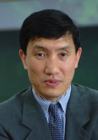 Yasheng Huang