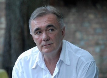 Dušan Kovačević