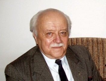 Maciej Bernhardt