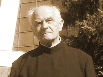 Mirosław Paciuszkewicz SJ