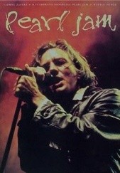 Okładka książki Ciemne Zaułki - ilustrowana biografia Pearl Jam Martin Power
