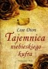 Okładka książki Tajemnica niebieskiego kufra Lise Dion
