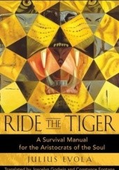 Okładka książki Ride the Tiger Julius Evola