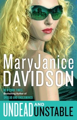 Okładka książki Undead and Unstable Mary Janice Davidson