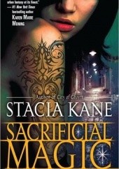Okładka książki Sacrificial Magic Stacia Kane