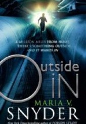 Okładka książki Outside In Maria V. Snyder