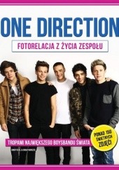 Okładka książki One Direction. Fotorelacja z życia zespołu Sarah-Louise James