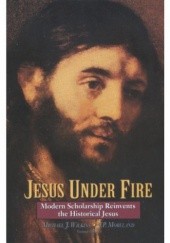 Okładka książki Jesus under fire Michael J. Wilkins