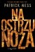 Na ostrzu noża