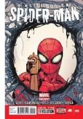 Okładka książki Superior Spider-Man #5 - Emotional Triggers Giuseppe Camuncoli, Dan Slott