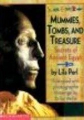 Okładka książki Mummies tombs &&& treasure Lila Perl