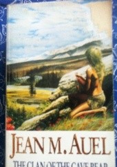 Okładka książki The Clan of the Cave Bear Jean M. Auel