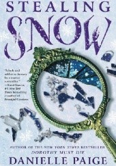 Okładka książki Stealing Snow Danielle Paige