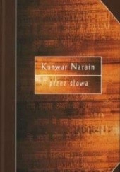 Okładka książki Przez słowa Kunwar Narain (Narajan)