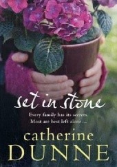 Okładka książki Set in stone Catherine Dunne