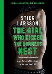 Okładka książki The girl who kicked the hornets' nest Stieg Larsson