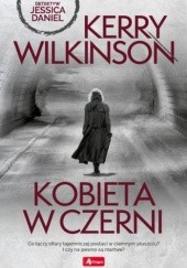 Okładka książki Kobieta w czerni Kerry Wilkinson