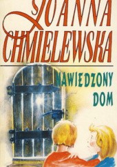 Okładka książki Nawiedzony dom Joanna Chmielewska