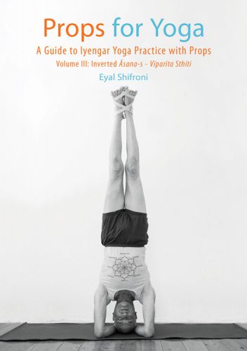 Okładki książek z cyklu Props for Yoga