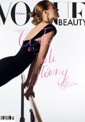 Okładka książki Vogue Polska Beauty, nr 1/2021 Redakcja Magazynu Vogue Polska