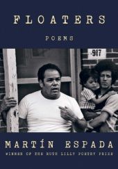 Okładka książki Floaters Martín Espada
