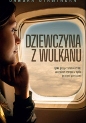 Okładka książki Dziewczyna z wulkanu Sandra Stawińska