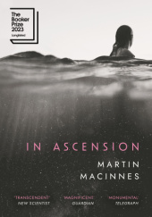 Okładka książki In Ascension Martin MacInnes