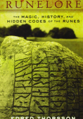 Okładka książki Runelore: The Magic, History, and Hidden Codes of the Runes Edred Thorsson