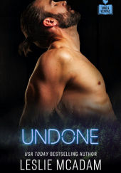 Okładka książki Undone Leslie McAdam