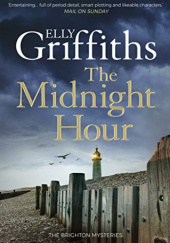 Okładka książki The Midnight Hour Elly Griffiths