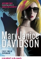 Okładka książki Undead and Unwelcome Mary Janice Davidson