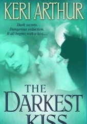 Okładka książki The Darkest Kiss Keri Arthur