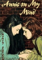 Okładka książki Annie on My Mind Nancy Garden