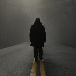 Tajemniczy autor pojawi się w filmie