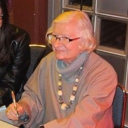 PD James, uwielbiana autorka kryminałów, zmarła w wieku 94 lat