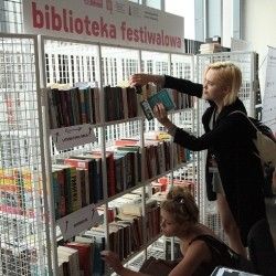 Biblioteka na 16. MFF T-Mobile Nowe Horyzonty we Wrocławiu