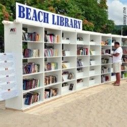 Biblioteka na plaży