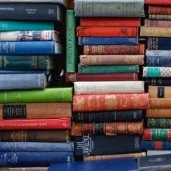 Trucizna ukryta w książkach to nie fikcja literacka