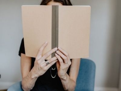  Sekretne tożsamości pisarzy. O artystycznych pseudonimach