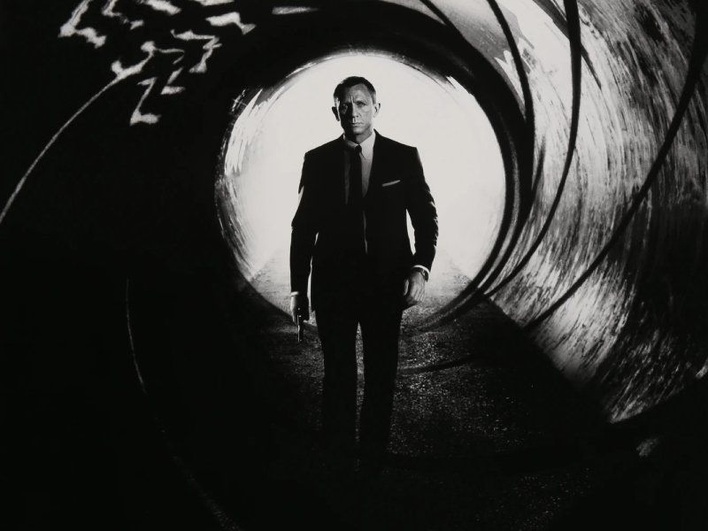 Książki i filmy o Jamesie Bondzie – poznajcie przygody agenta 007
