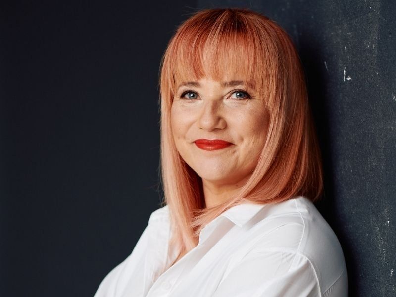  Robię to, co kocham. Agnieszka Lingas-Łoniewska o najnowszej książce „Obiad z Bondem“