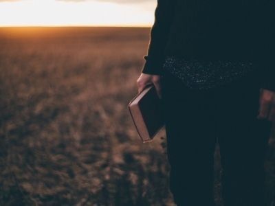 Czy ambicja ułatwia człowiekowi osiągnięcie zamierzonego celu? Piszemy maturę z języka polskiego