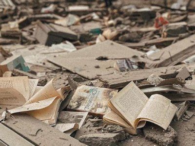  Księgarnia zniszczona w wyniku bombardowań Strefy Gazy zostanie odbudowana. Zrzutka z całego świata