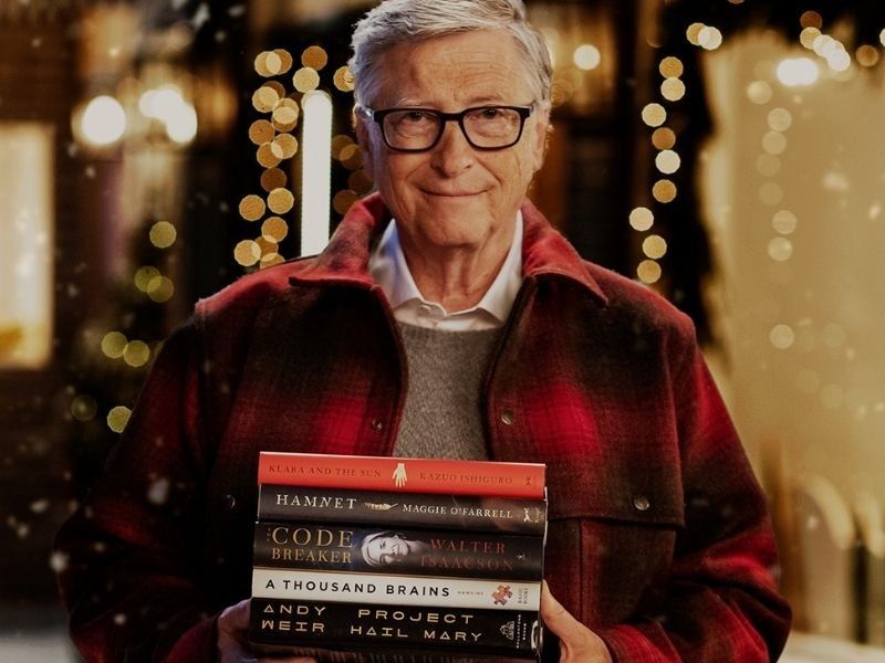 Co czyta Bill Gates? 5 książek, które informatyk-miliarder poleca na święta