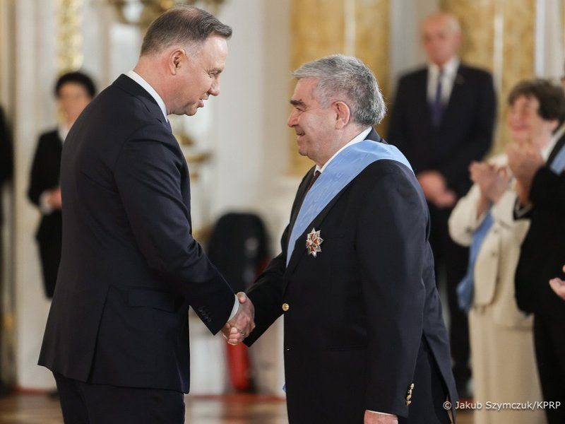 Antoni Libera odznaczony Orderem Orła Białego