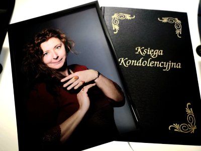 Artykuł Księga kondolencyjna Mai Lidii Kossakowskiej na Targach Książki w Warszawie
