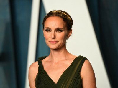  „Baśniowa polska powieść”. Natalie Portman poleca Tokarczuk
