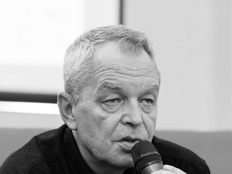 Zmarł Paweł Smoleński. Miał 63 lata